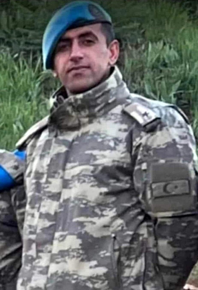 Pençe-Kilit bölgesinde teröristlerce açılan taciz ateşi sonucu Siirtli teğmen şehit oldu Pençe-Kilit bölgesinde teröristlerce açılan taciz ateşi sonucu Siirtli teğmen şehit oldu