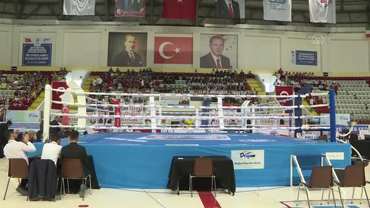 Üst Minikler Avrupa Boks Şampiyonası Erzurum\'da başladı