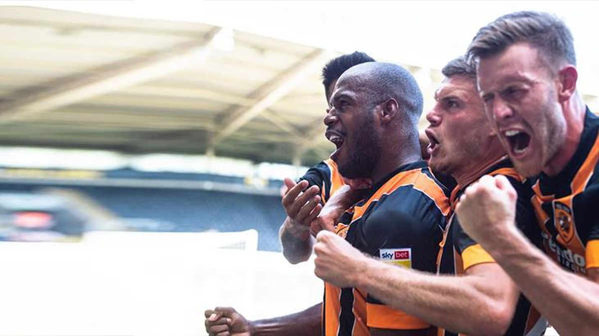 Norwich City'yi mağlup eden Hull City maç fazlasıyla liderlik koltuğuna oturdu