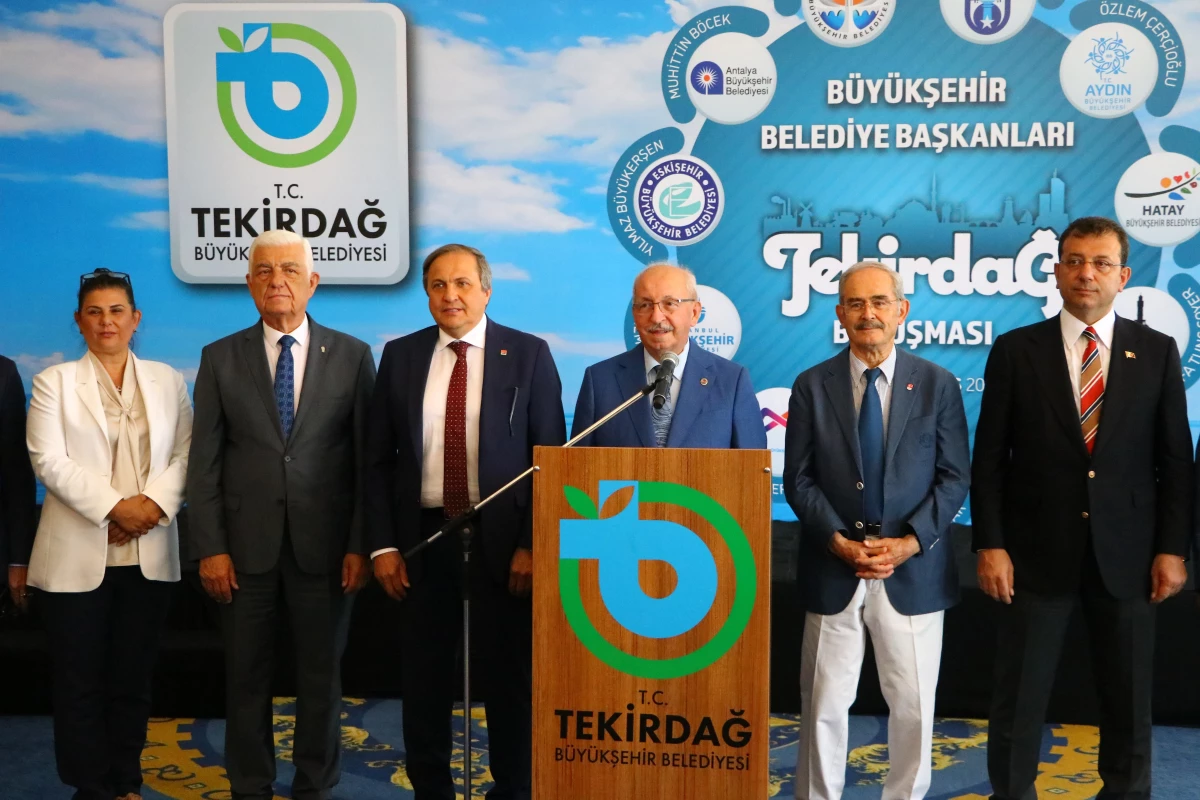 CHP\'li büyükşehir belediye başkanları Tekirdağ\'da buluştu