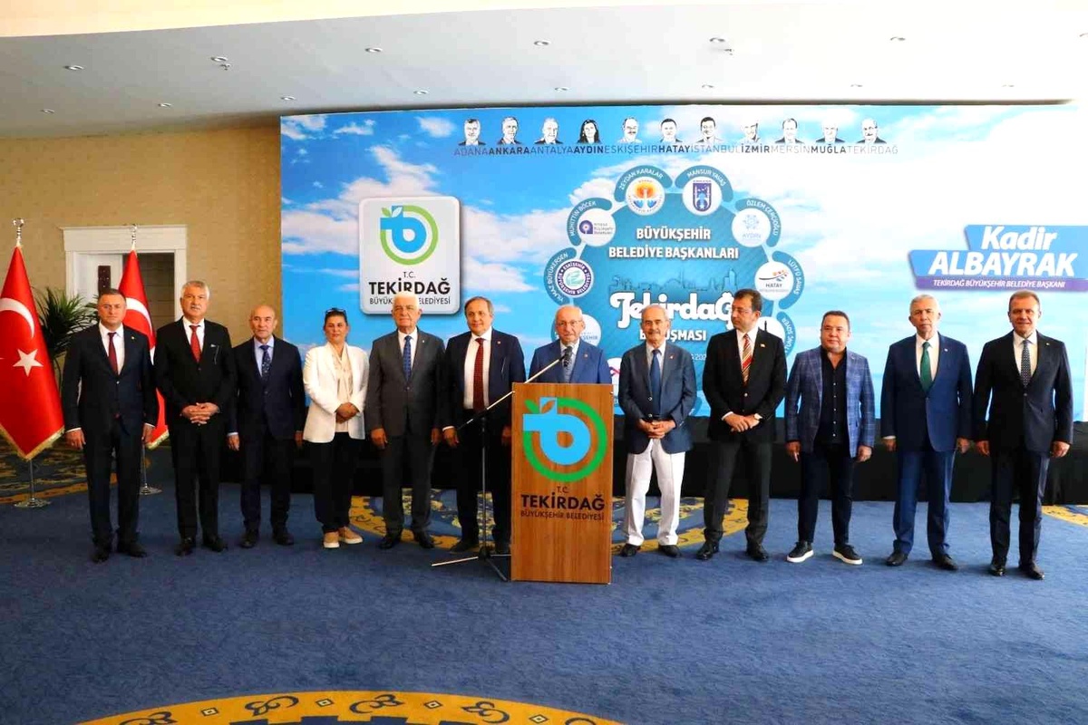 CHP\'li Büyükşehir Belediye Başkanlarının bu seferki adresi Tekirdağ oldu