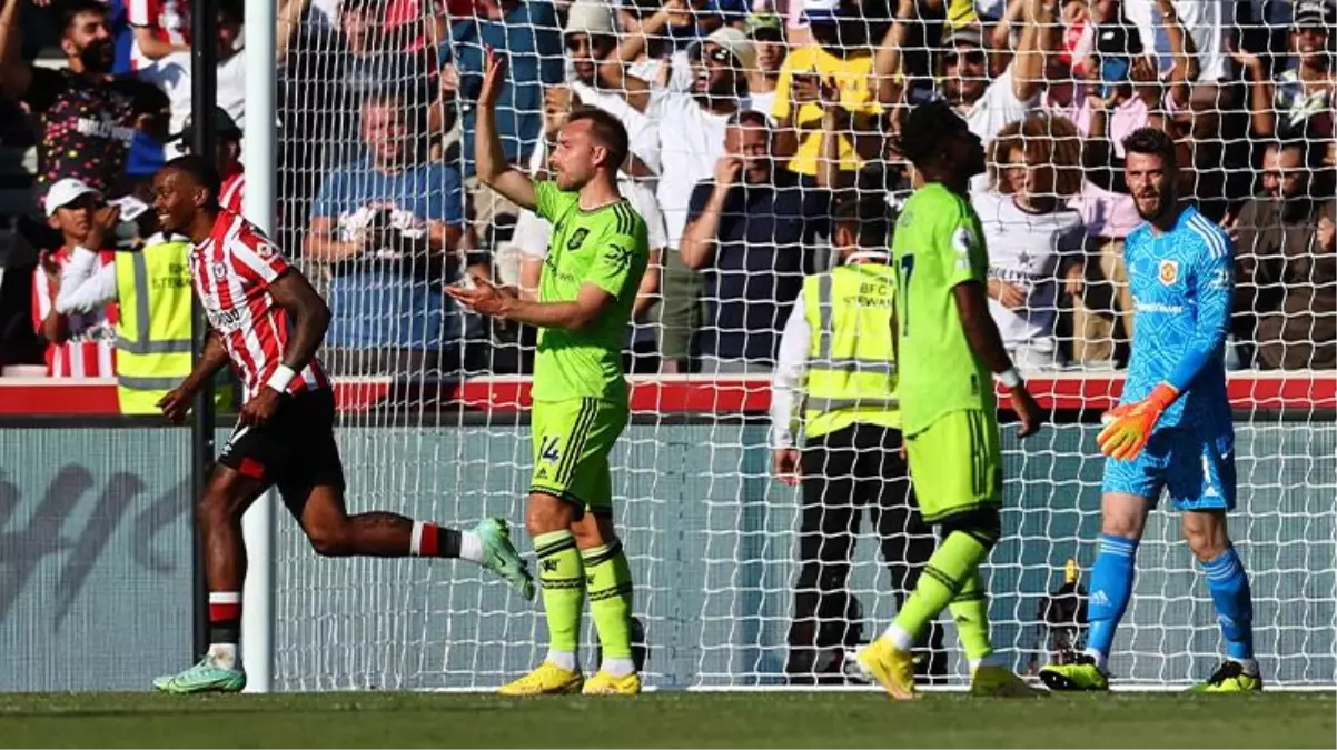 Brentford\'dan 35 dakikada 4 gol yiyen Manchester United sosyal medyada gündem oldu
