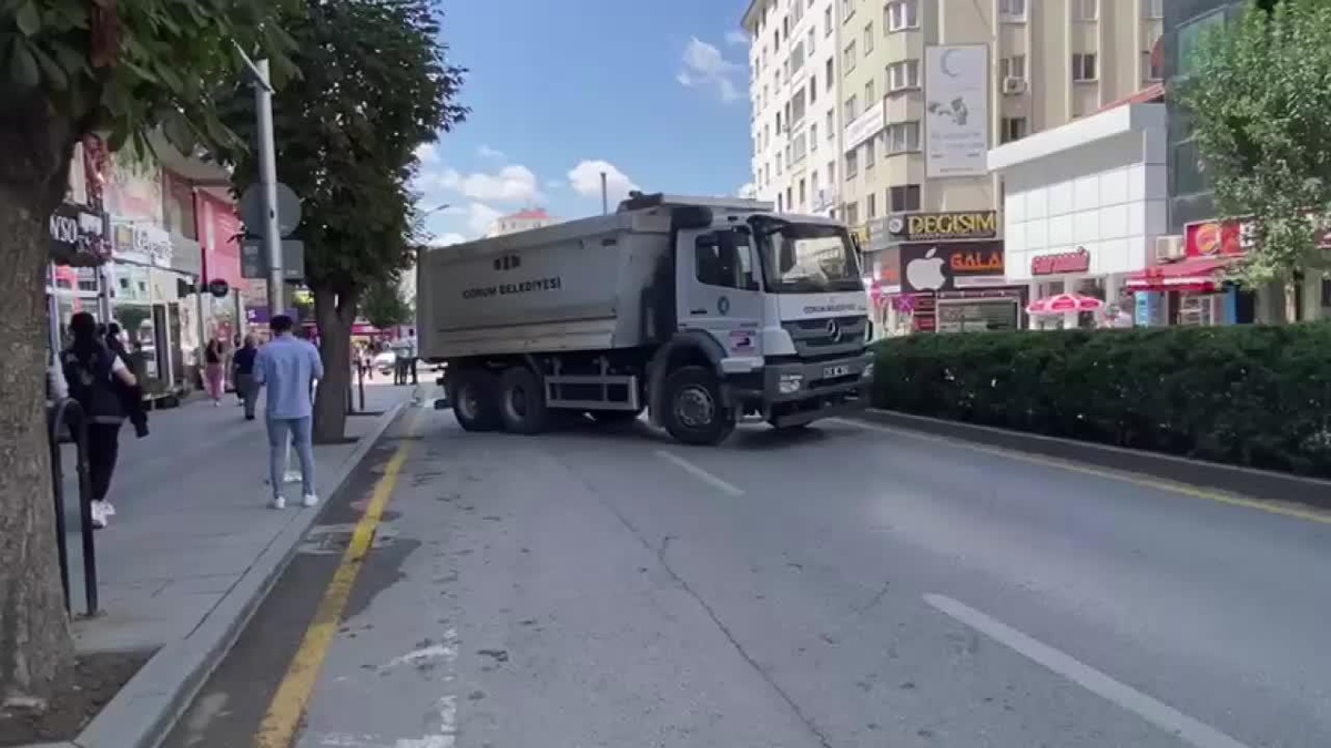 Erdoğan\'ın Mitingi Öncesinde Çorum Kadeş Barış Meydanı\'nda Yoğun Güvenlik Önlemleri Alındı