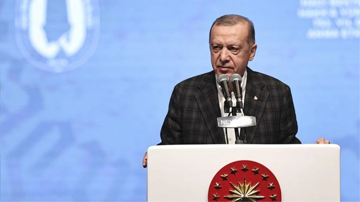 Cumhurbaşkanı Erdoğan, Hacı Bektaş Veli\'yi Anma Töreni\'nde Alevilikle özdeşleşen dizeleri okudu