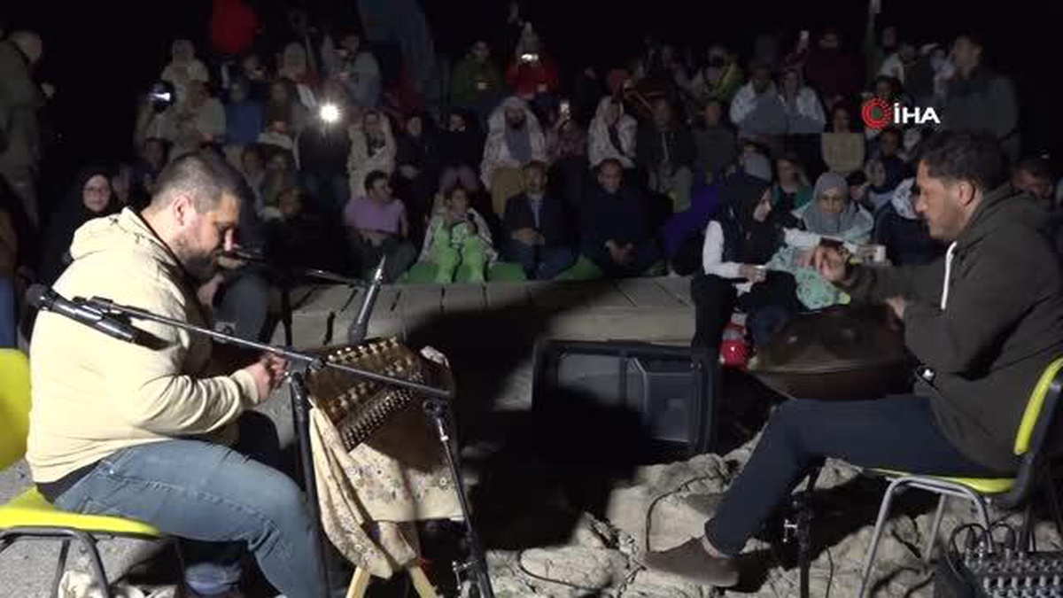 Nemrut Dağı\'nda konser coşkusu