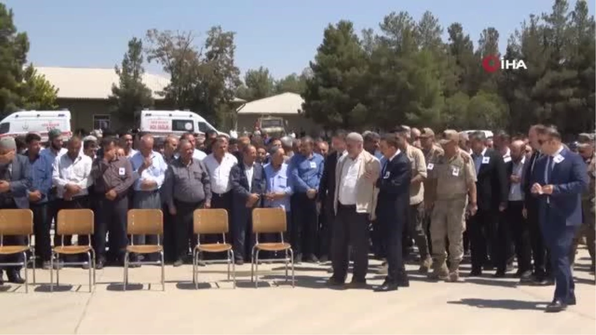 Şehit Piyade Teğmen Ömer Bağra için Siirt\'te tören düzenlendi