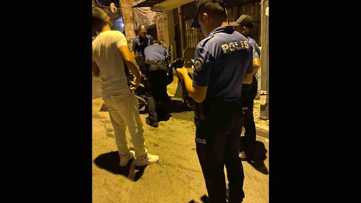 Şişli\'de asayiş uygulaması yapıldı