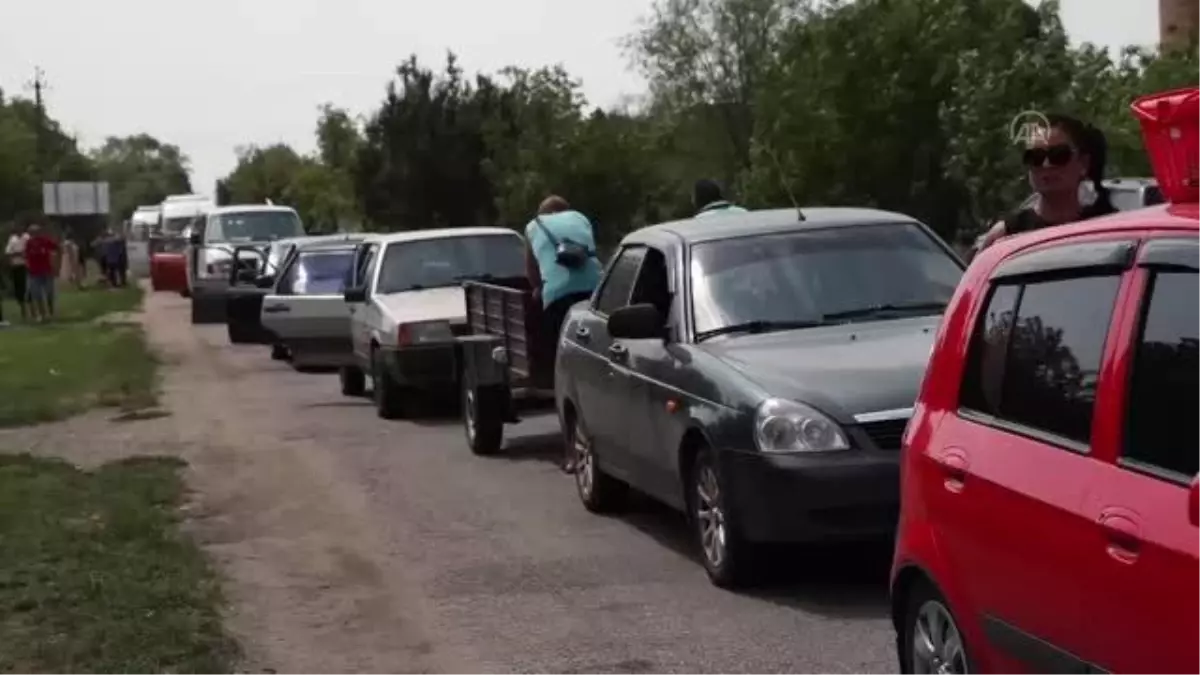 ZAPORİJYA - Ukrayna'da yerinden edilen siviller, günler süren yolculuktan sonra kamplara ulaşabiliyor