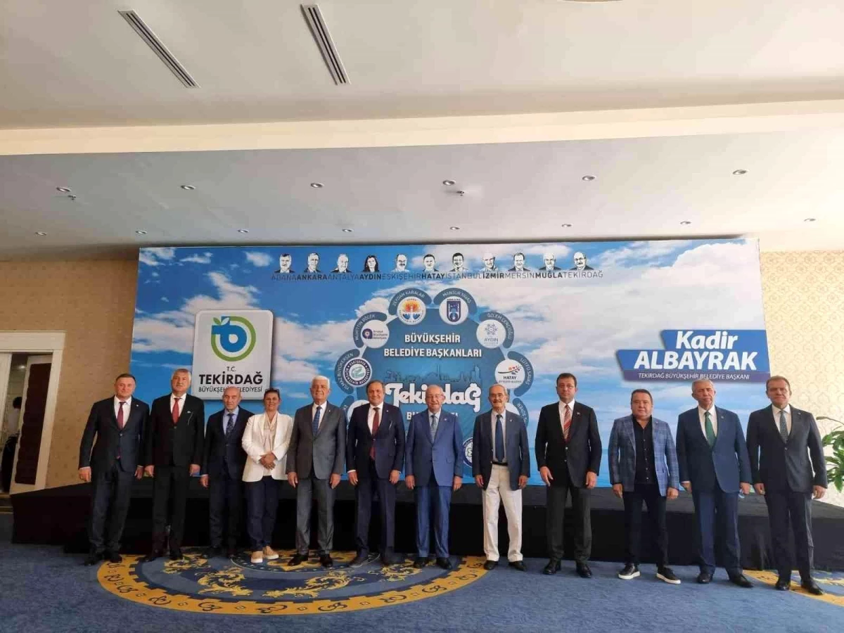 CHP\'li belediye başkanları Tekirdağ\'da toplandı