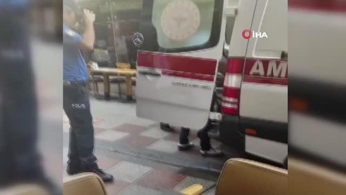 Fatih\'te iki kişi arasında alacak verecek meselesi silahlı kavgaya dönüştü