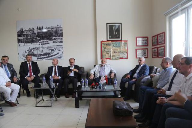 Karamollaoğlu: Seçim kanununda değişiklik ile 6'lı masanın eskisi gibi büyük önemi kalmadı Karamollaoğlu: Seçim kanununda değişiklik ile 6'lı masanın eskisi gibi büyük önemi kalmadı