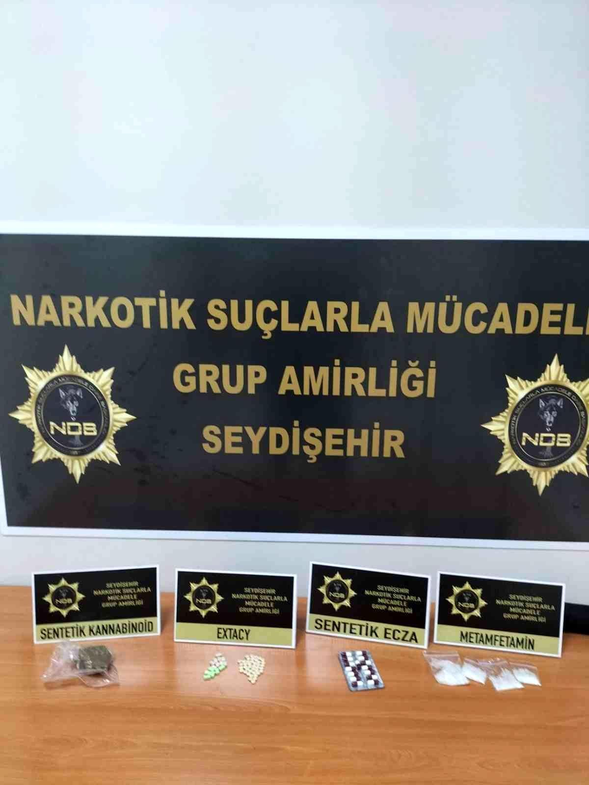Konya\'da durdurulan araçta uyuşturucu ele geçirildi