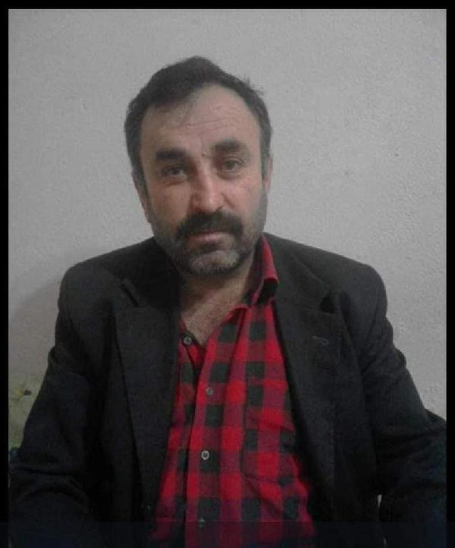 Dengesini kaybedip patoz makinesine düşen çiftçi feci şekilde can verdi Dengesini kaybedip patoz makinesine düşen çiftçi feci şekilde can verdi