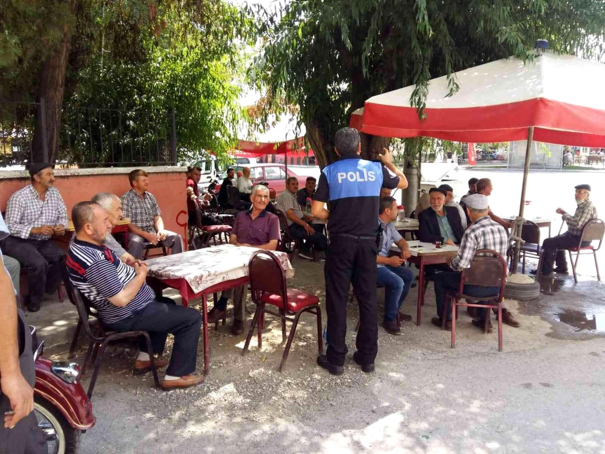 Toplum destekli polis vatandaşı bilgilendirdi