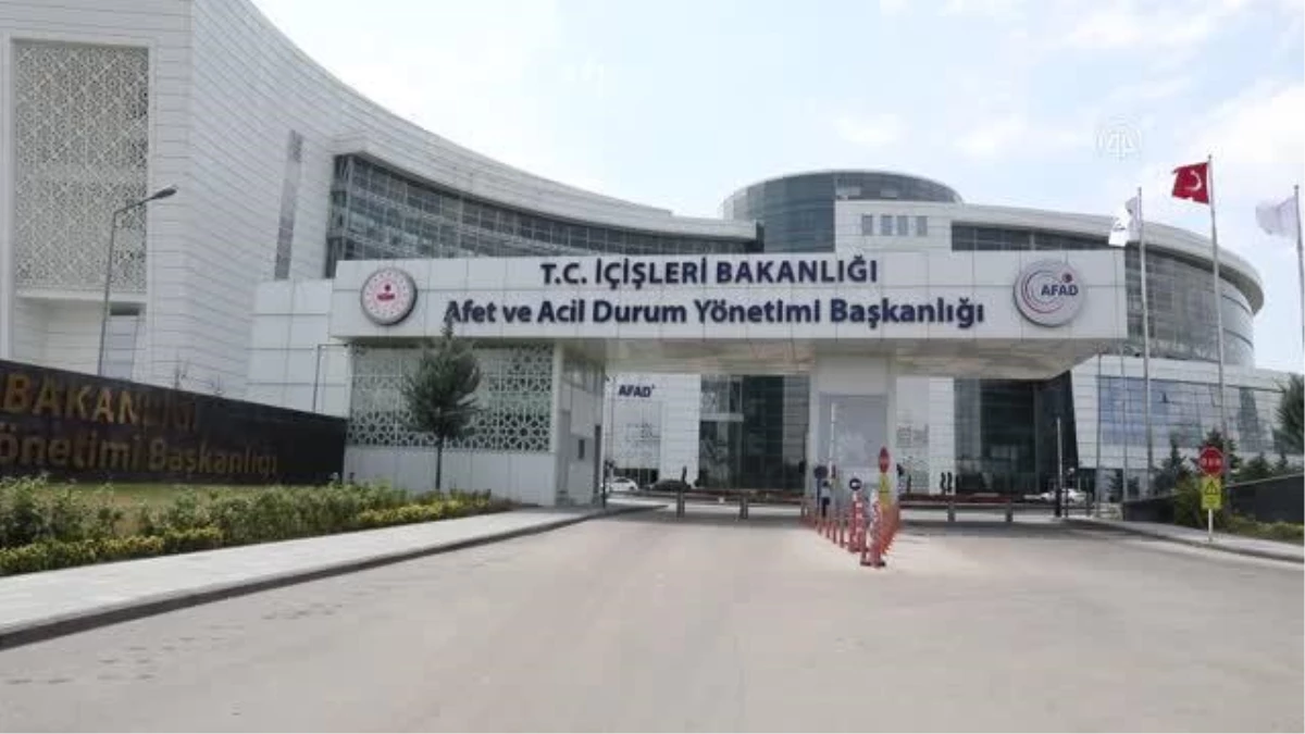 Türkiye genelinde eş zamanlı "çök-kapan-tutun" tatbikatı yapılacak