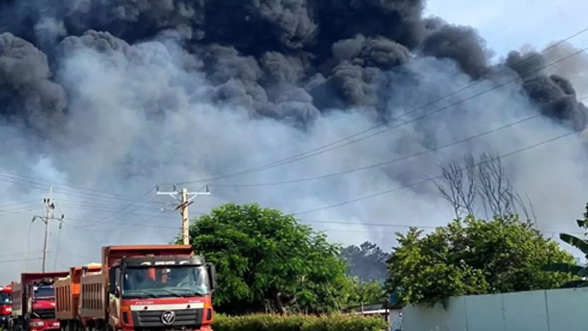 Arjantin, Petrol Depolama Tesisindeki Yangından Sonra Küba\'ya İnsani Yardım Gönderiyor