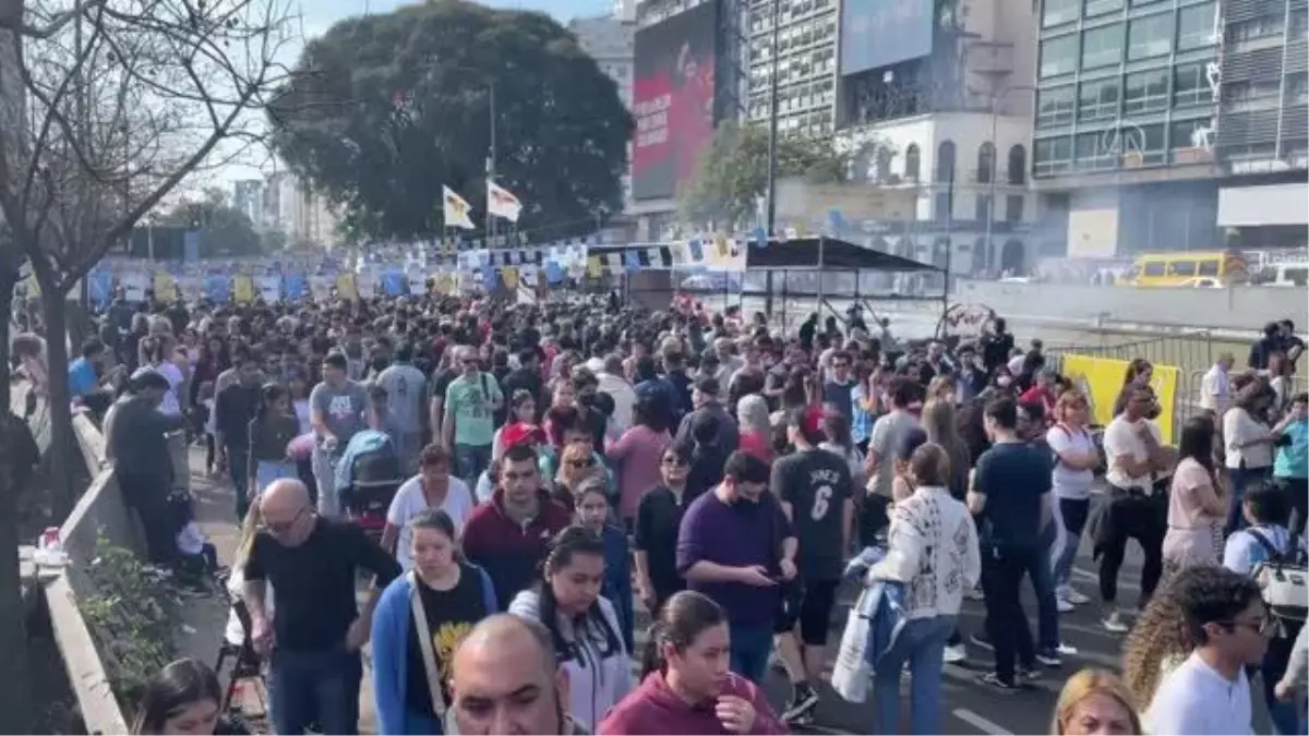 Arjantinli şefler en lezzetli "asadoyu" pişirmek için yarıştı