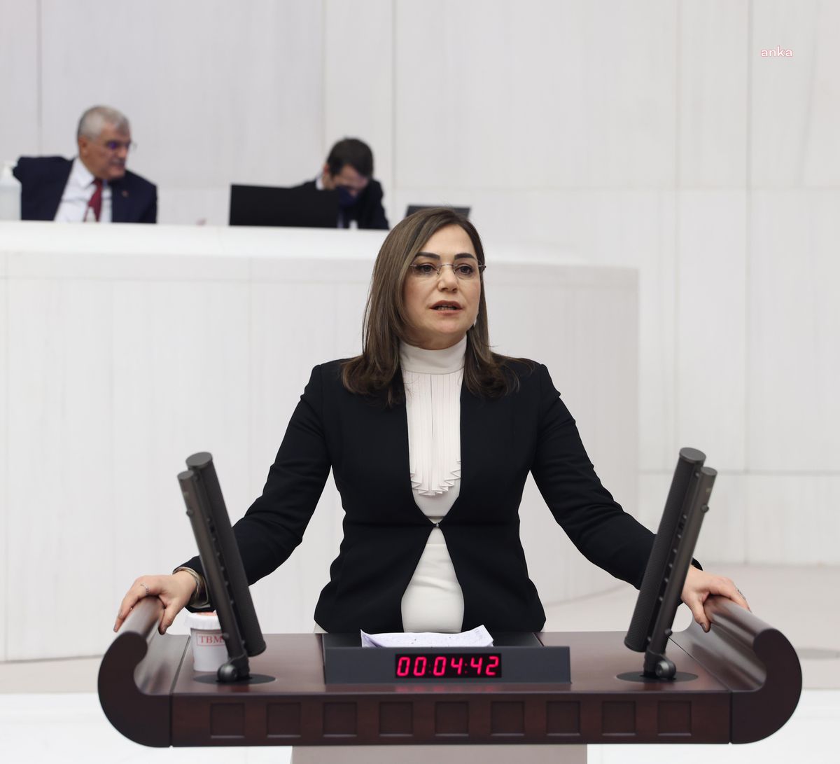 CHP\'li Yüceer Bakan Kasapoğlu\'na Sordu: Öğrencilerin Yurt Sorunu Kapıda! Önlem Aldınız Mı?