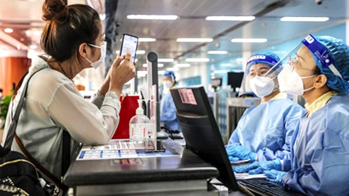 Çin\'in Hainan Eyaletinde Ağustos Ayında Teyit Edilmiş 4.390 Kovid-19 Vakası Bildirildi