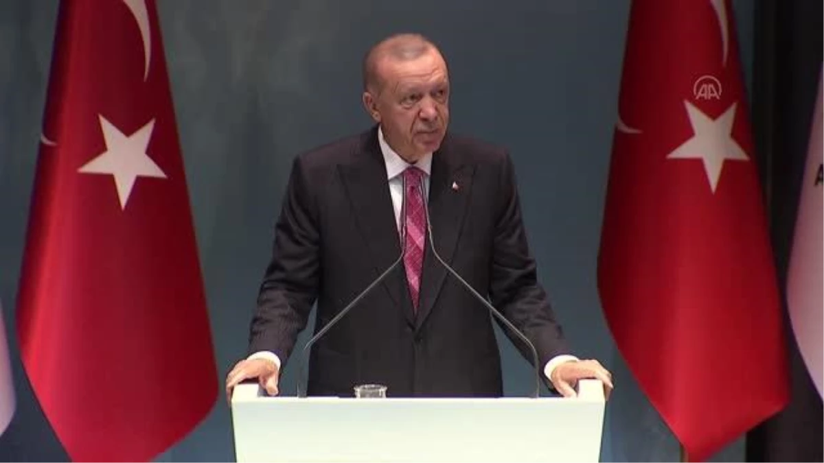 Cumhurbaşkanı Erdoğan: "Bu ülkenin en büyük açığı, demokrasiyi içselleştirmiş, milletin değerleriyle barışmış, yerli ve milli muhalefet açığıdır.