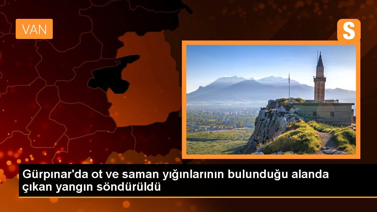 Gürpınar\'da ot ve saman yığınlarının bulunduğu alanda çıkan yangın söndürüldü