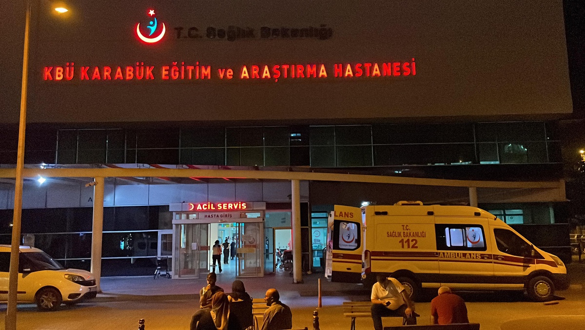 3 kişinin yaralandığı bıçaklı kavgada 2 tutuklama