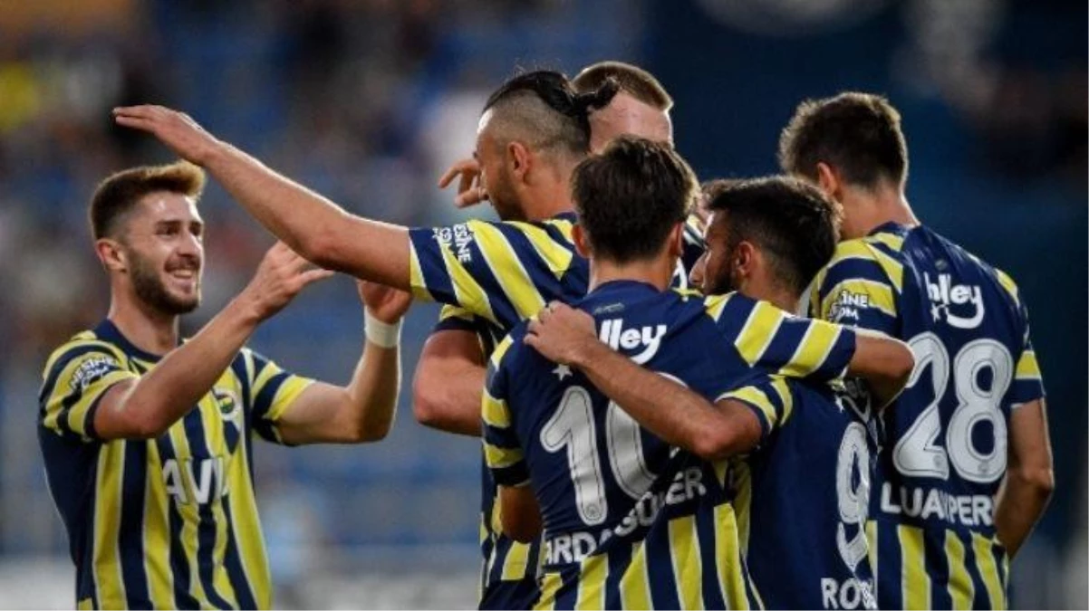 Kanarya ligde siftah peşinde! İşte Kasımpaşa-Fenerbahçe maçının muhtemel 11\'leri...