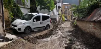 Mudurnu'da sel hasara neden oldu
