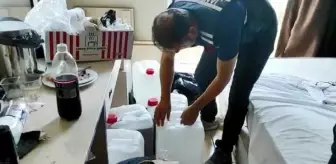 Otel odasında üretilen 387 litre sahte içki ele geçirildi