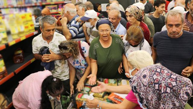 Tarım Kredi Kooperatif marketlerinde indirim yoğunluğu Tarım Kredi Kooperatif marketlerinde indirim yoğunluğu