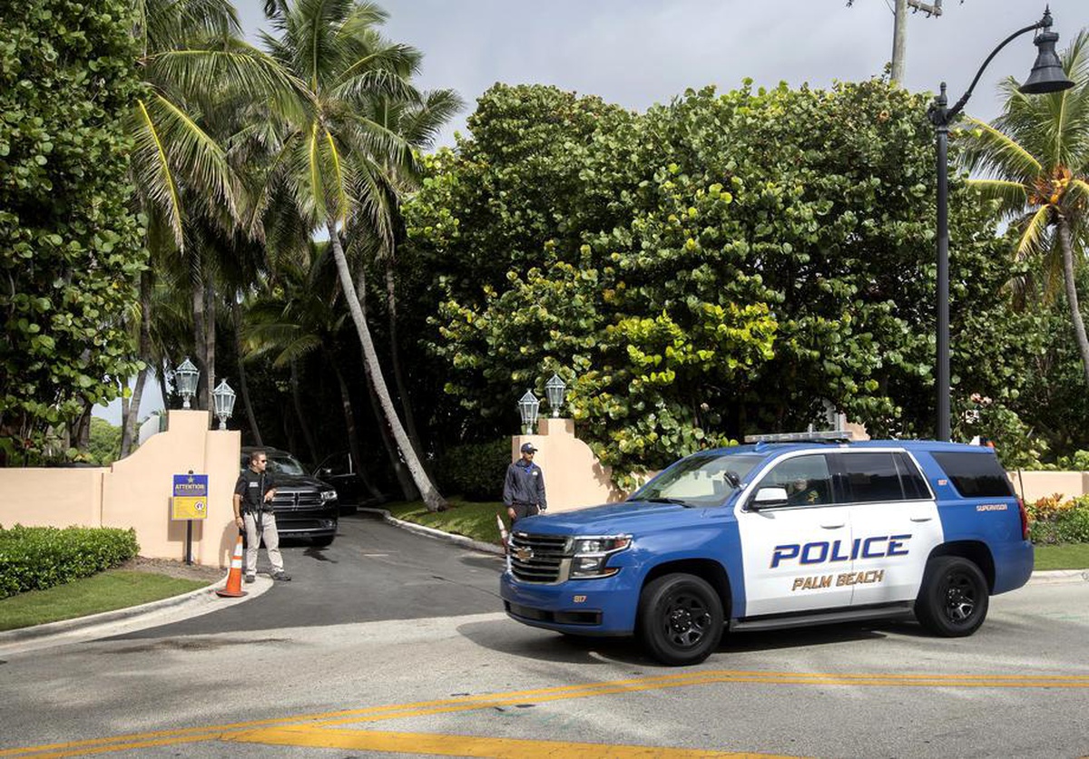 Trump: "FBI Mar-A-Lago baskını sırasında 3 pasaportumu çaldı"