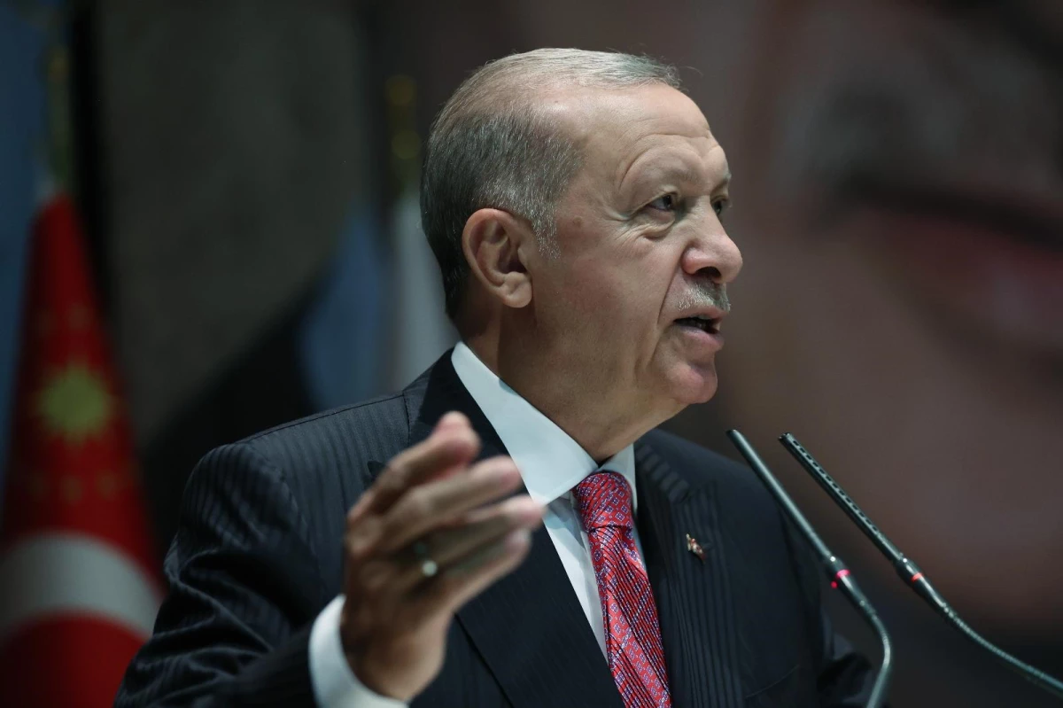 Cumhurbaşkanı Erdoğan: "Türkiye\'yi bekleyen asıl tehlike, yok etmeyi siyasetlerinin merkezine yerleştiren rövanşişt yaklaşımlardır"