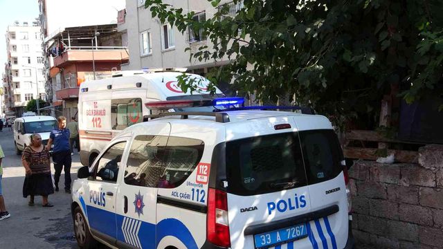 4 günlük bebeği boş araziye bırakıp kaçtılar 4 günlük bebeği boş araziye bırakıp kaçtılar
