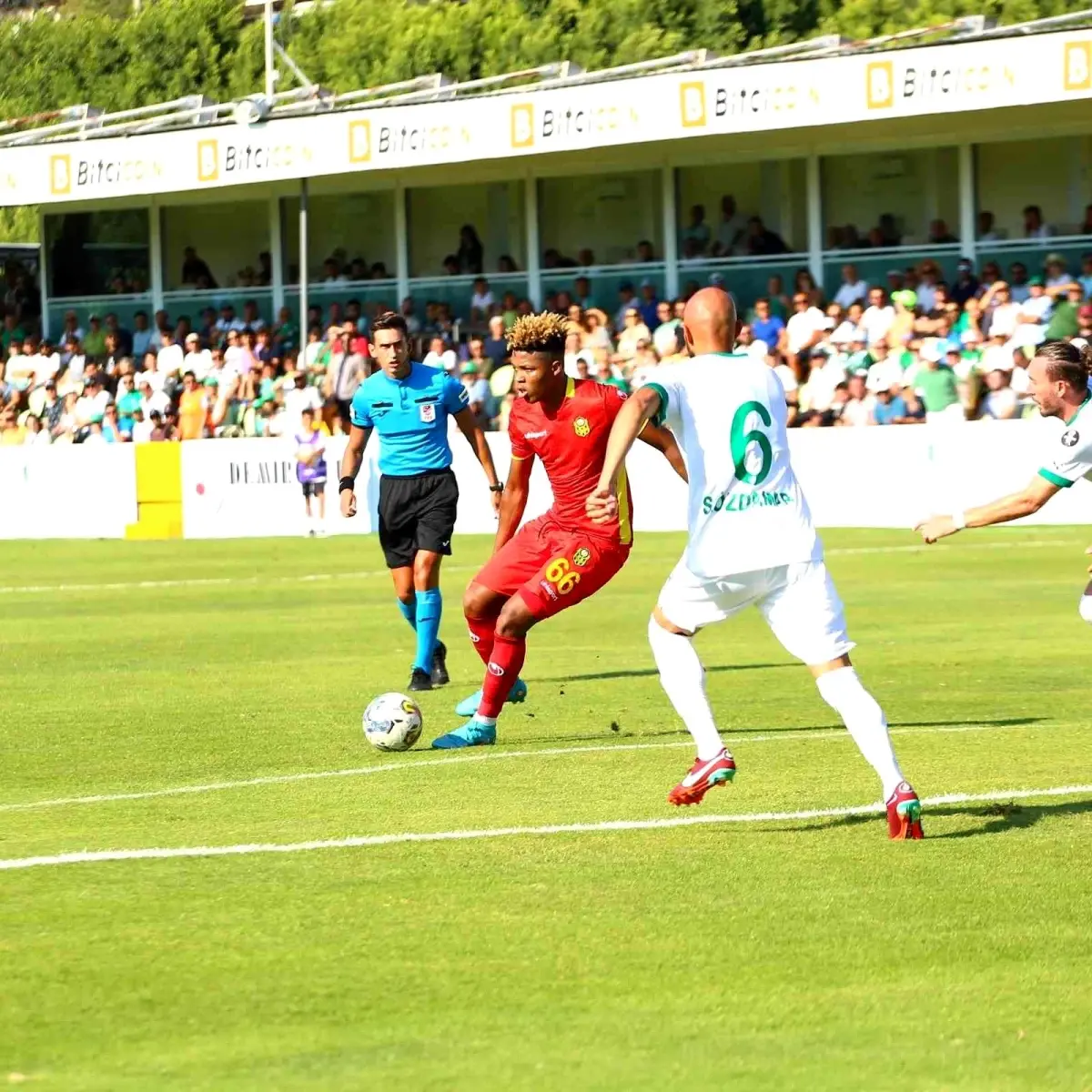 Yeni Malatyaspor 1. Lig\'e mağlubiyetle başladı