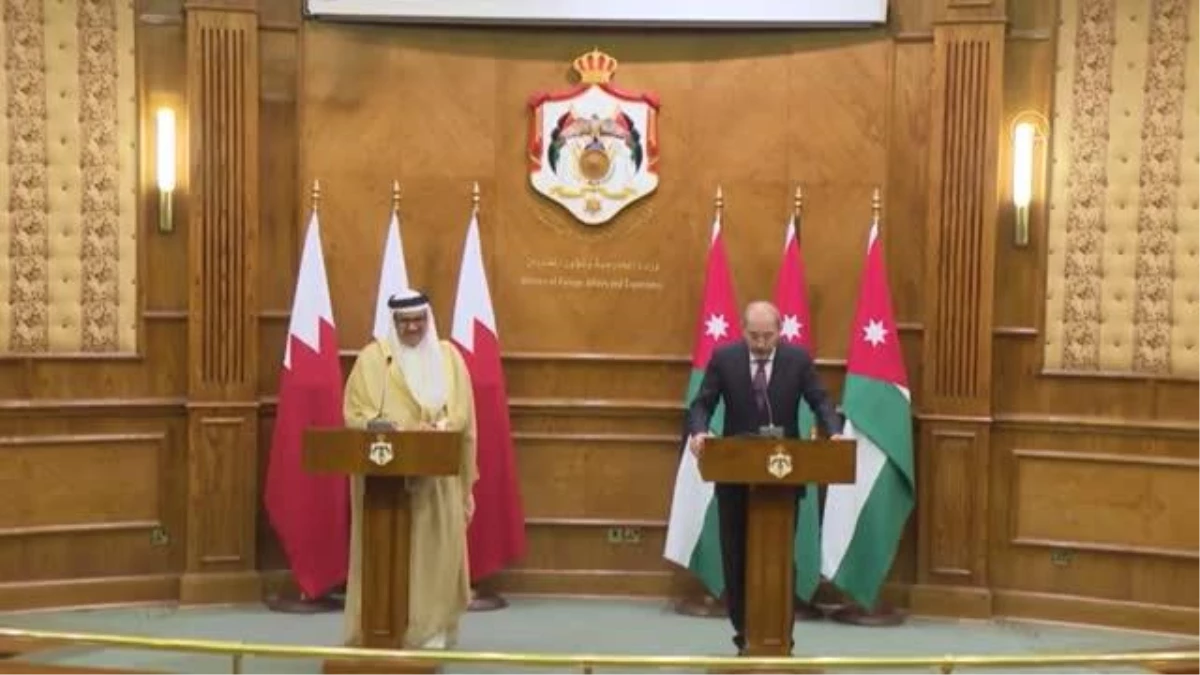 Bahreyn Dışişleri Bakanı Al Zayani,Ürdün\'de