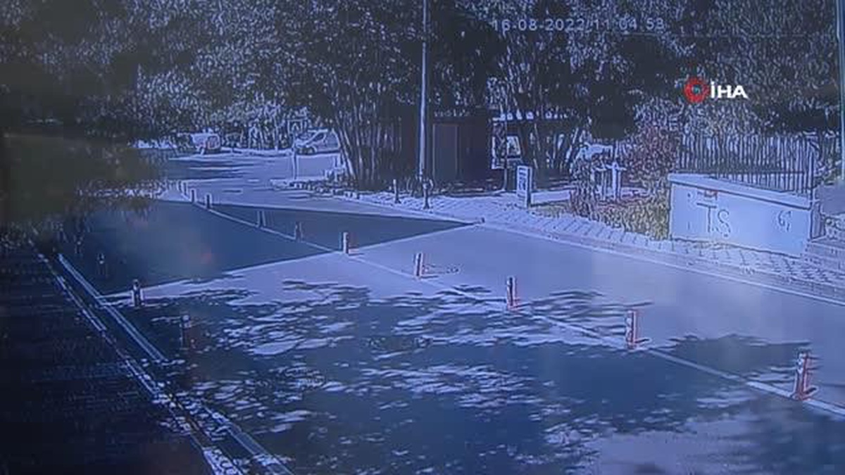 Beşiktaş\'ta kamyonet çiçekçiye girdi: 2 yaralı
