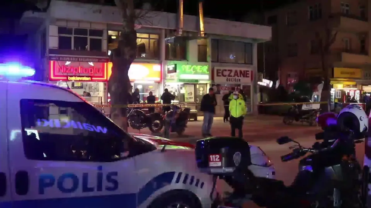 Burdur\'da Eşi Nurcan Seçer\'i Öldüren Serhan Seçer\'in Yargılanmasına Başlandı