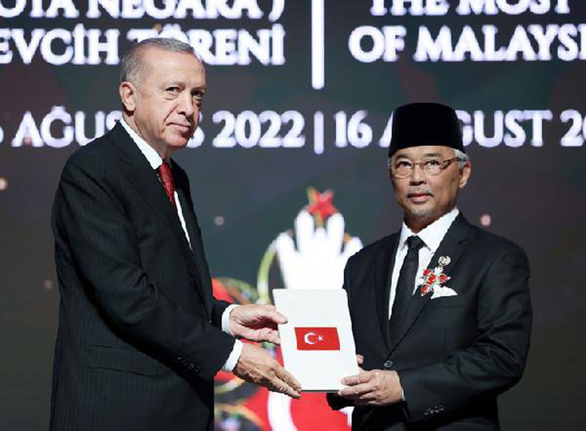 Cumhurbaşkanlığı Külliyesi\'nde Devlet Nişanı Tevcih Töreni