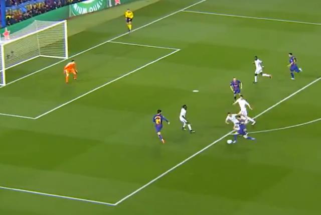 Dünya, Arda Güler-Messi benzerliğini konuşuyor! Kasımpaşa maçındaki golü olay oldu Dünya, Arda Güler-Messi benzerliğini konuşuyor! Kasımpaşa maçındaki golü olay oldu