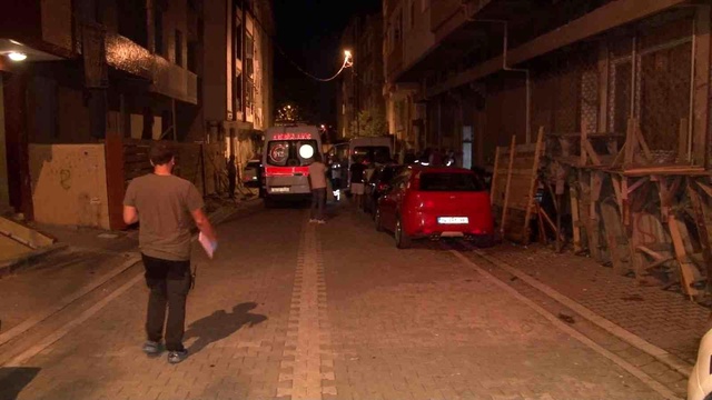 İstanbul'da ortakların alacak verecek cinayetle sonuçlandı! Cesedin başında bekledi İstanbul'da ortakların alacak verecek cinayetle sonuçlandı! Cesedin başında bekledi