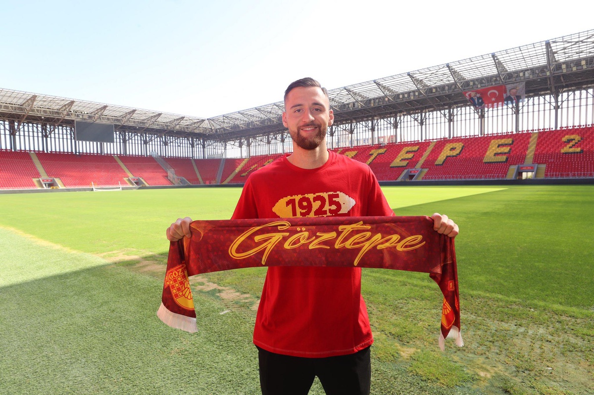 Göztepe, Lukas Gottwalt\'ı transfer etti