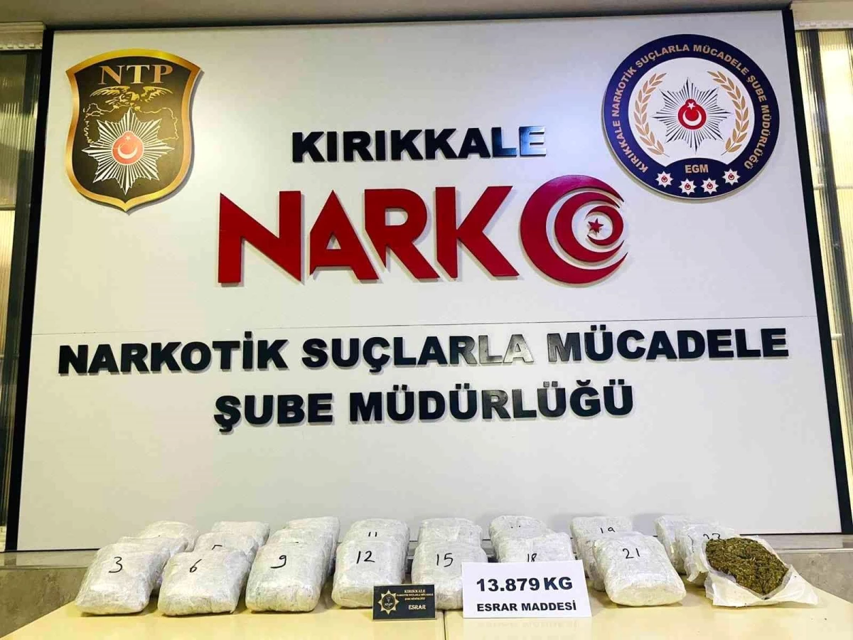 Kargo aracından 13 kilo 879 gram esrar çıktı: 1 tutuklama