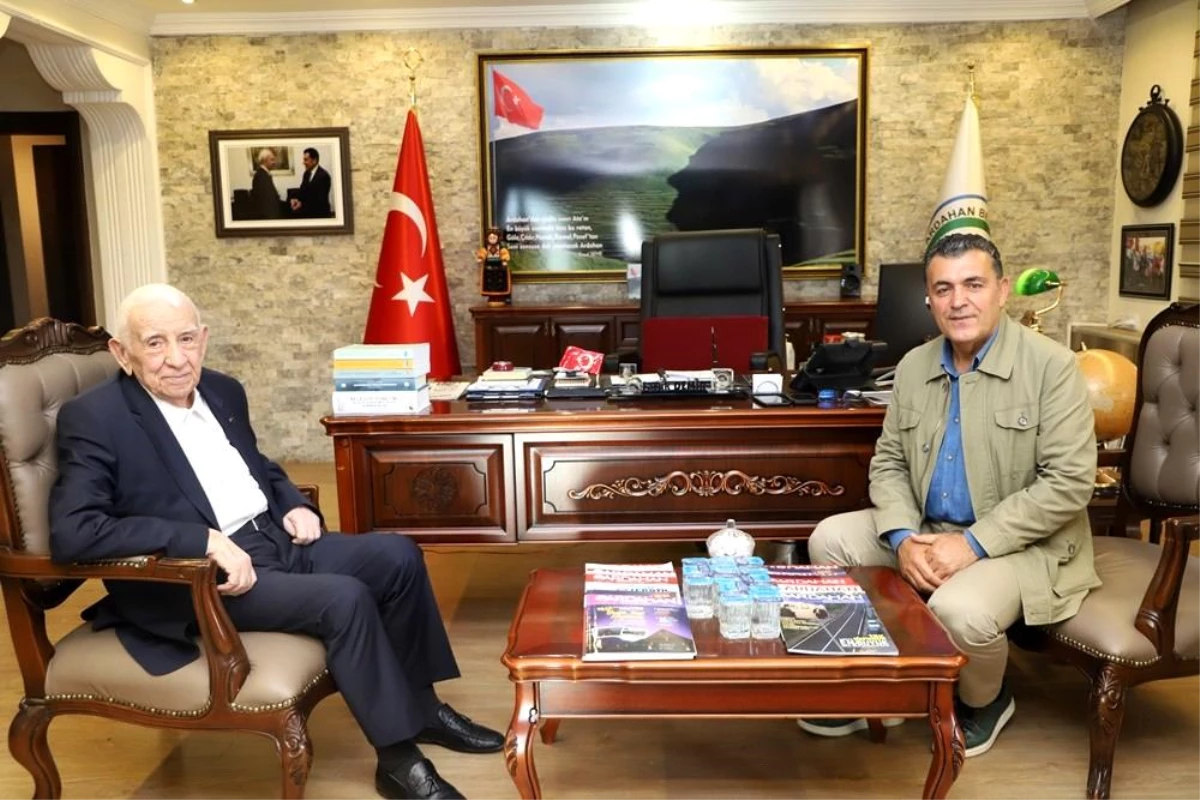 Nuri Vatan: "Başkan Demir, Ardahan\'a renk katmış"