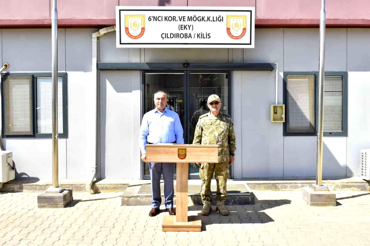 Vali Soytürk\'den Kolordu Komutanı Tokel\'e ziyaret