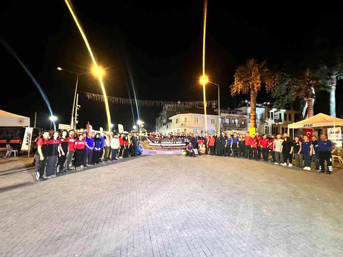 17 Ağustos depreminin 23. yıl dönümü Bursa\'da düzenlenen törenle anıldı