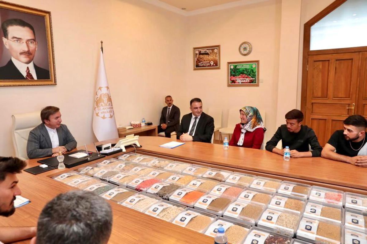Aksaray'da 'İstihdamla Gülen Yüzler Projesi' kapsamında 130 kişi işe başladı