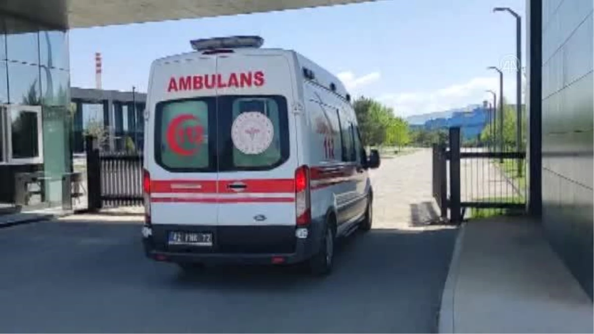 Ambulans helikopter beyin kanaması geçiren hasta için havalandı