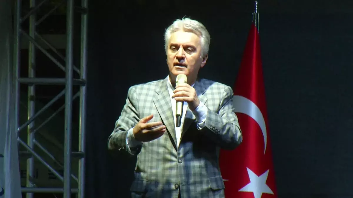 Bülent Kuşoğlu: "Türkiye Cumhuriyeti Yıkılmamıştır. Tekrar Devralacağız 100. Yılında. Tekrar Ayağa Kalkacağız. Buna İnanın"