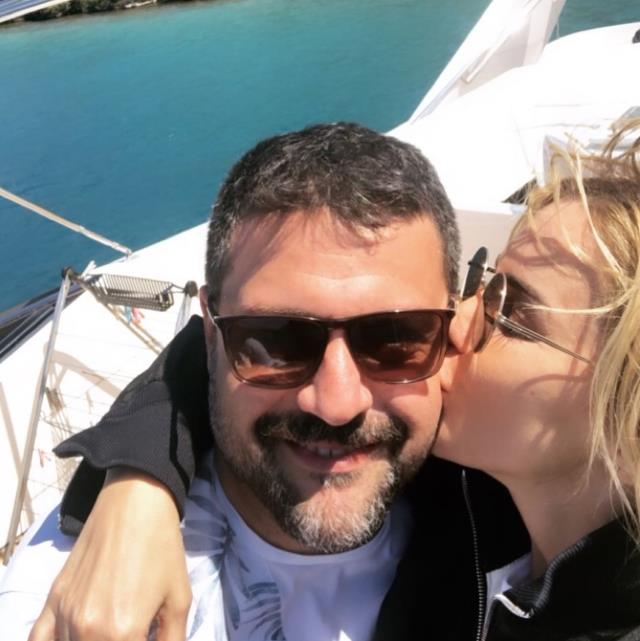 Ece Erken, yakın arkadaşının eşiyle yasak aşk yaşadığı iddiasını yalanladı Ece Erken, yakın arkadaşının eşiyle yasak aşk yaşadığı iddiasını yalanladı