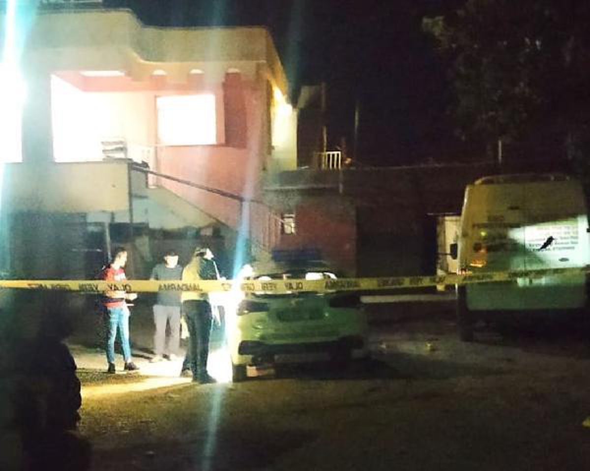 Kız kardeşlerinin evine tüfeklerle ateş açıp, ayağından vurdular